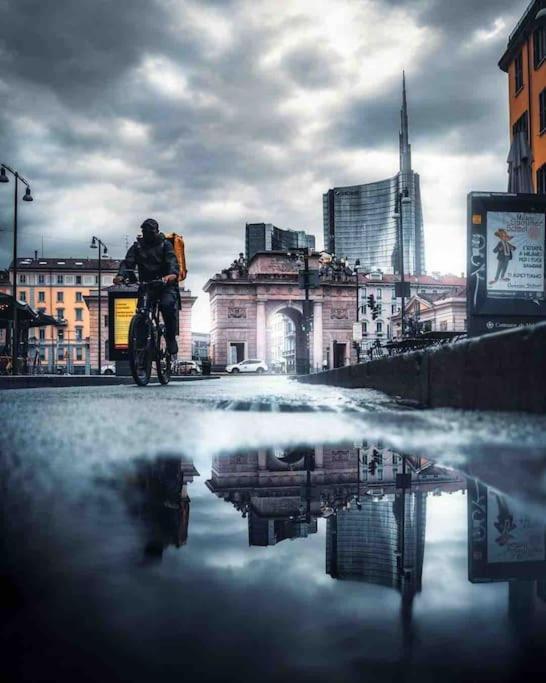 Isola - Garibaldi Lovely Apt. With Netflix And Wifi Mailand Exterior foto